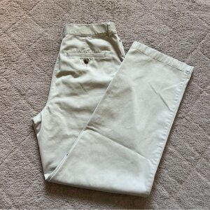 L.L. Bean High Rise Classic Fit Cotton Chino Pants Preppy Minimalist Size 8